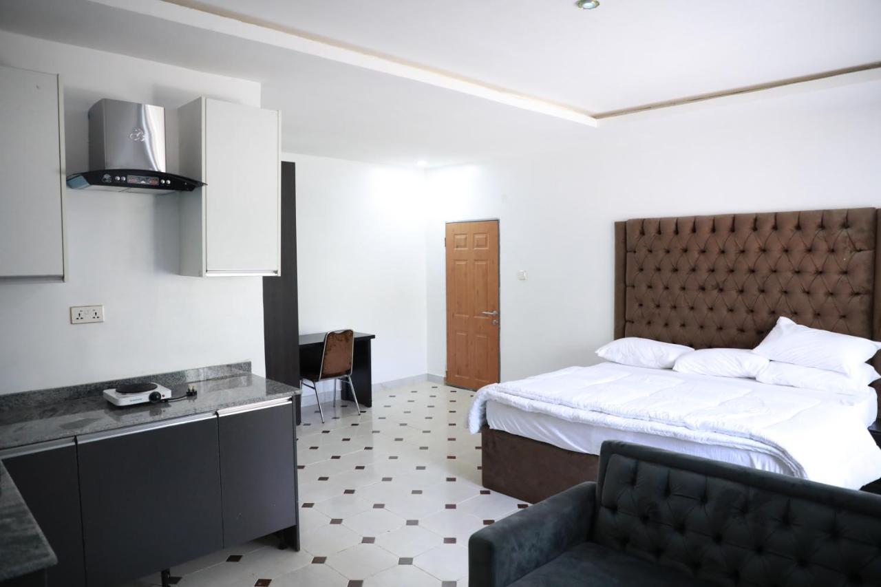 D & D Apartments Abuja Luaran gambar