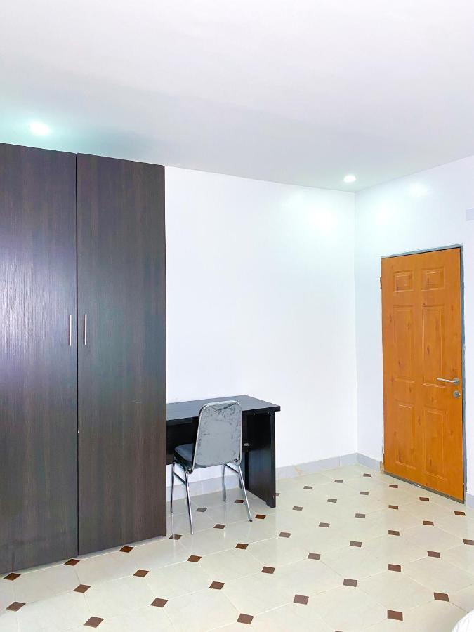 D & D Apartments Abuja Luaran gambar