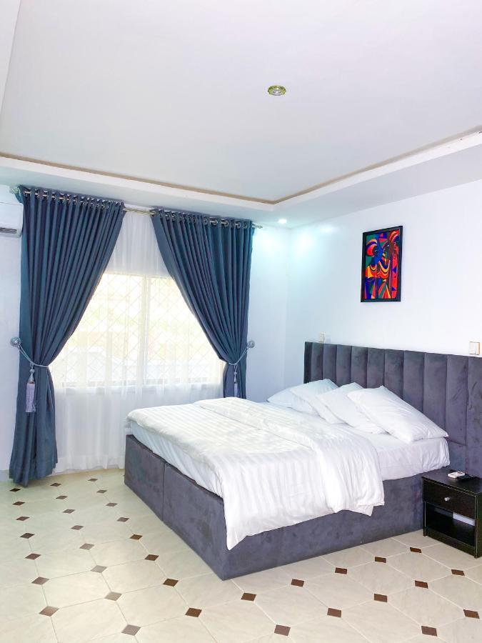 D & D Apartments Abuja Luaran gambar
