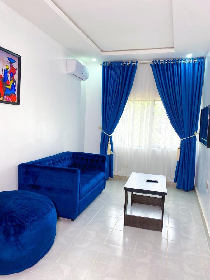 D & D Apartments Abuja Luaran gambar